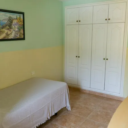 Дом отдыха Villa Mirea Адехе